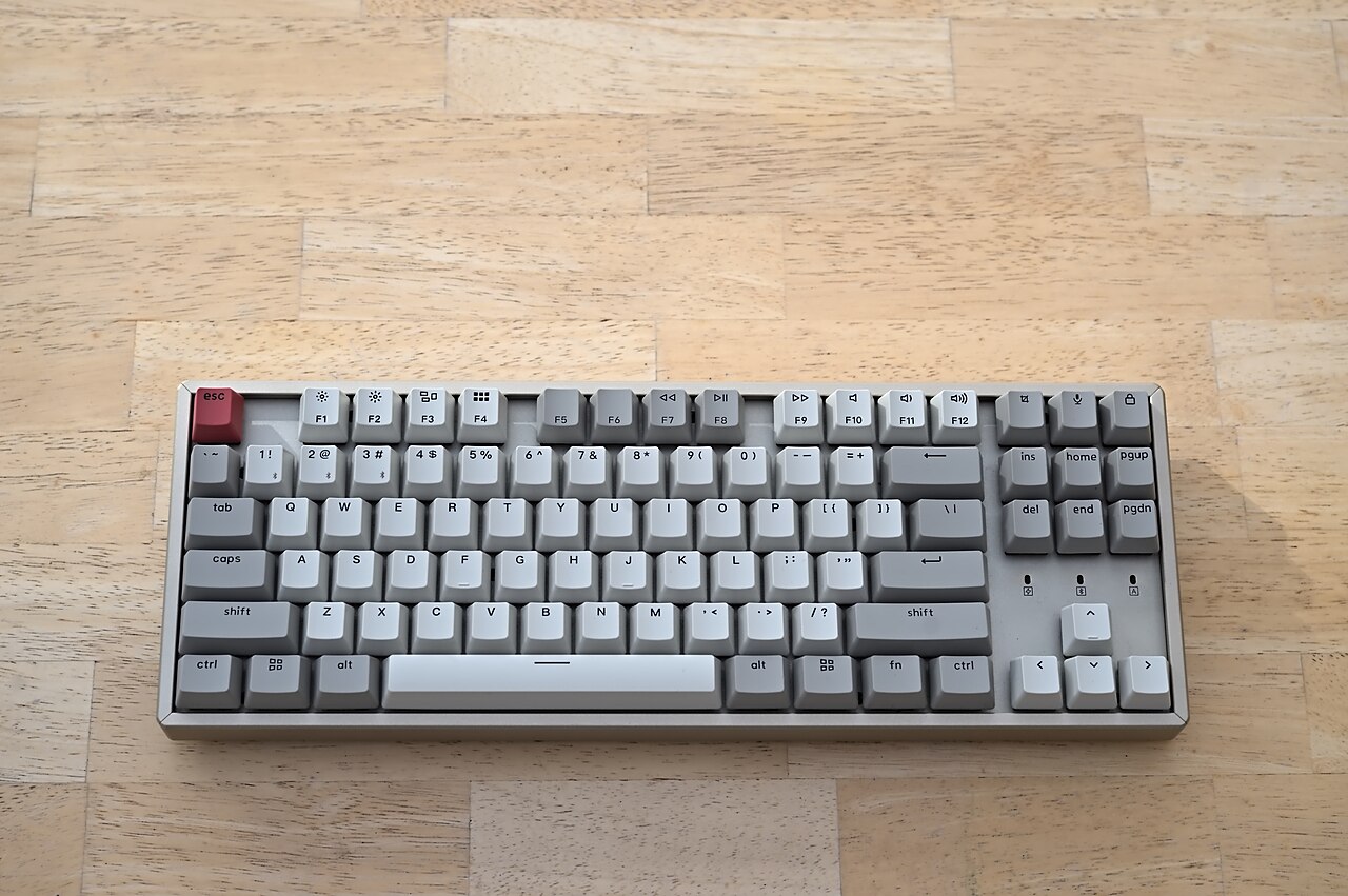 Keychron K8 (Bluetooth)